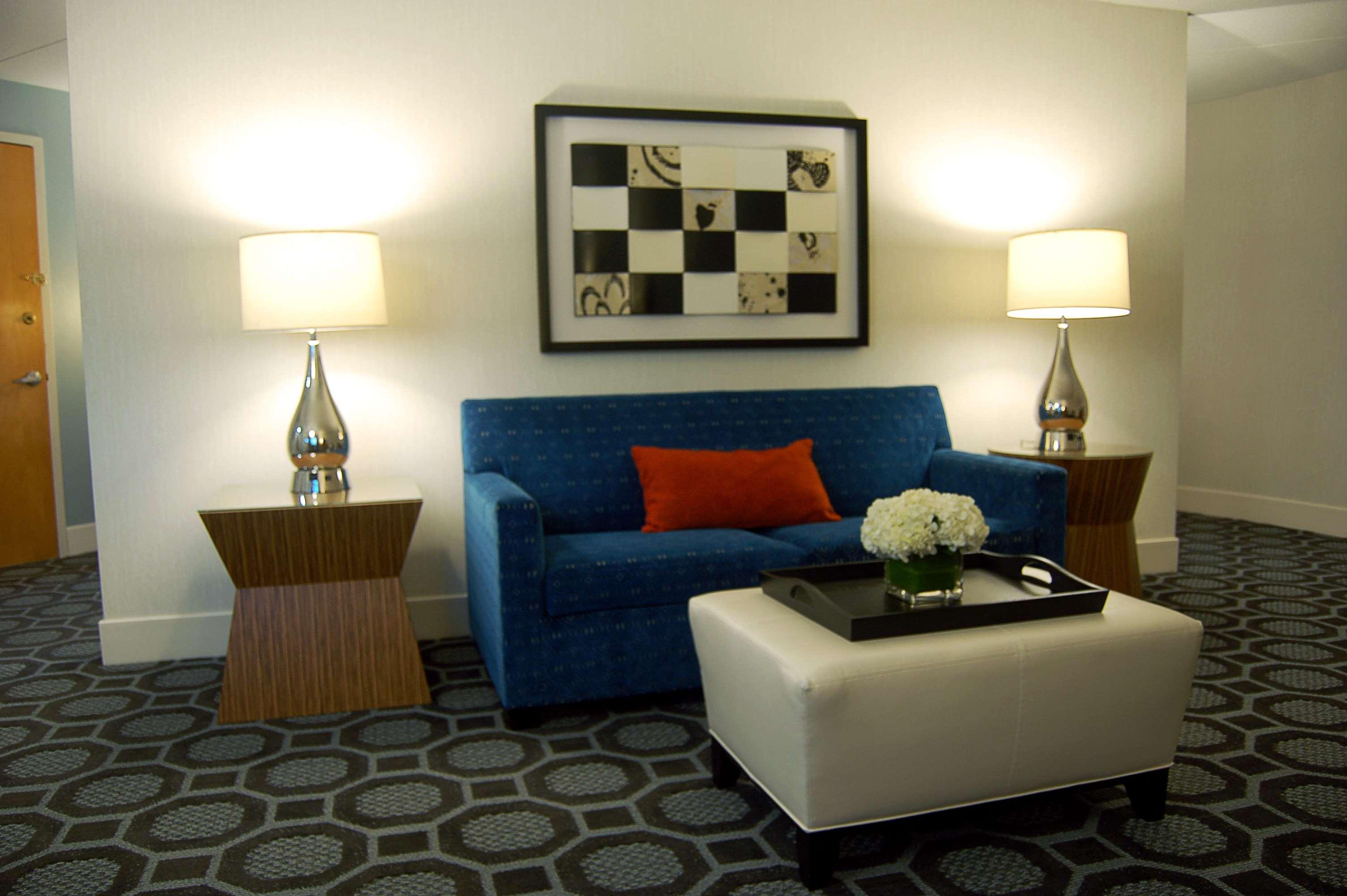 Hilton Long Island/Huntington Hotel Melville Bagian luar foto