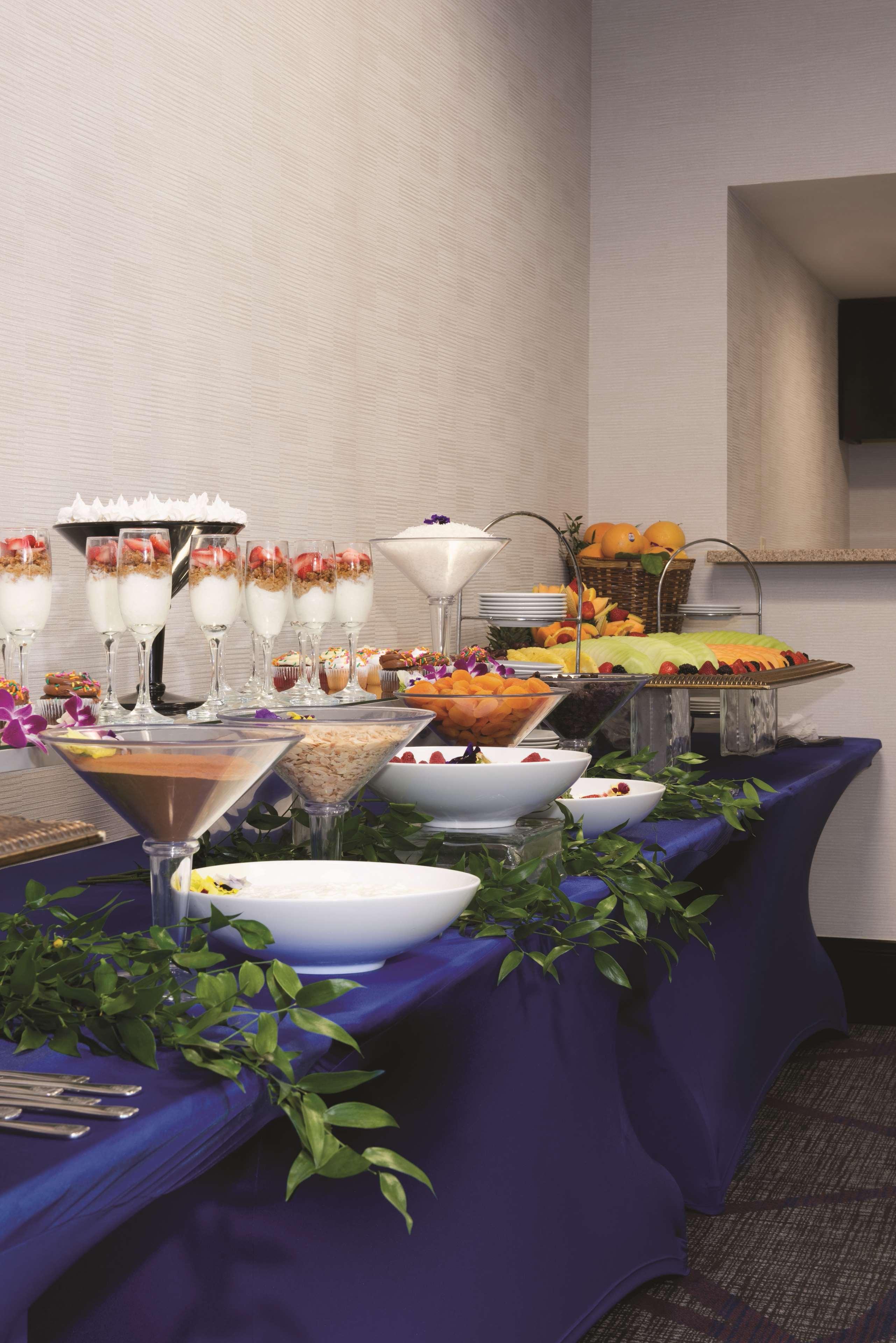 Hilton Long Island/Huntington Hotel Melville Restoran foto