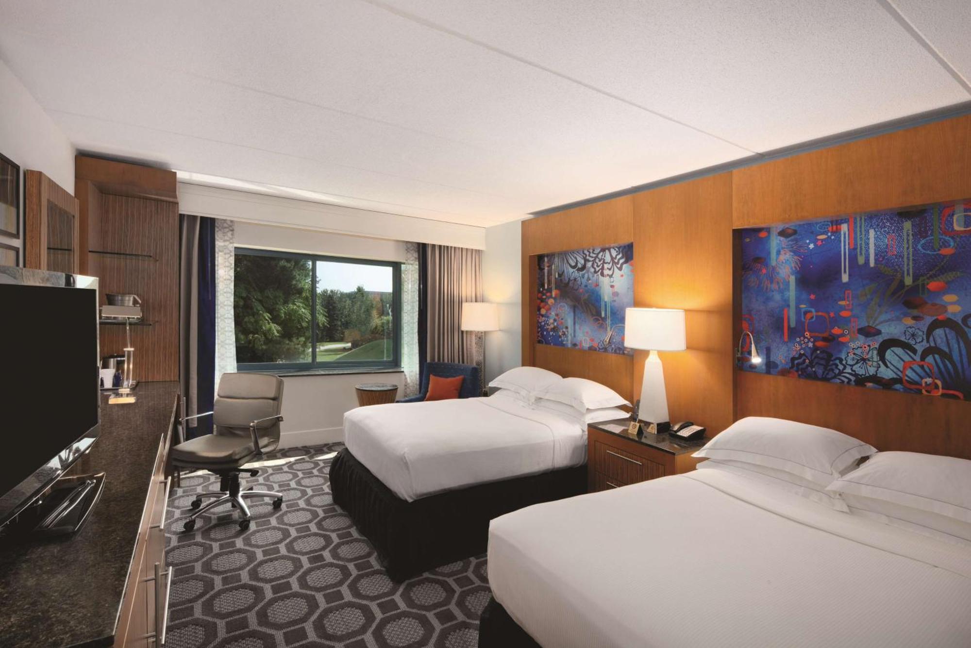 Hilton Long Island/Huntington Hotel Melville Bagian luar foto